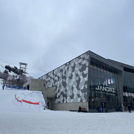 Petit appartement confort Les 2 Alpes résidence Arc en Ciel Près des pistes Les Deux Alpes Esterno foto